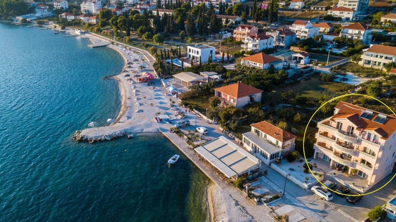 Kaja - Right Next To The Beach Trogir Dış mekan fotoğraf